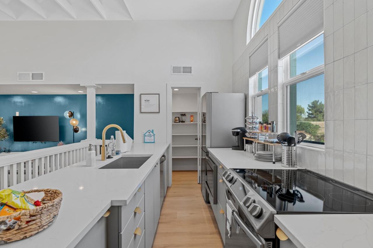 Peaceful Phoenix Getaway - Central Location, Family-Friendly & Pool Table! Dış mekan fotoğraf